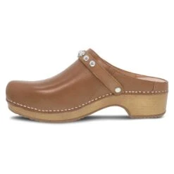 Dansko Britton Tan Tumbled -Top Quality Shoe Store 9438641600 SDL