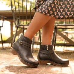 Top Quality Shoe Store -Top Quality Shoe Store Barnes PDP Brook Black onfoot