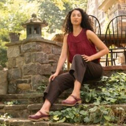 Dansko Bria Cinnabar Burnished Nubuck -Top Quality Shoe Store S24 Barnes Bria Red 0139 Sept23 2400x2400 b36379f4 6ead 4fe1 aa5d e30ea6d77de1